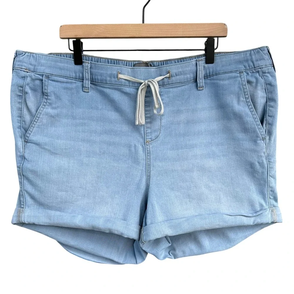 Torrid Set of 2 Pull-On Denim Drawstring Shorts Cuffed Hem 3X Light & Dark Wash